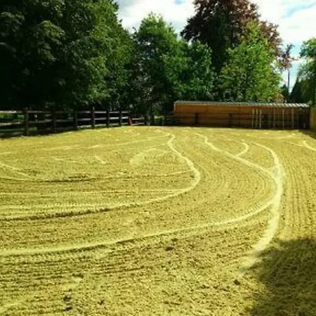 Hébergement de vacances Domaine De Valmeray *