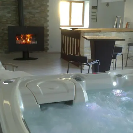 Domaine De Valmeray Airan